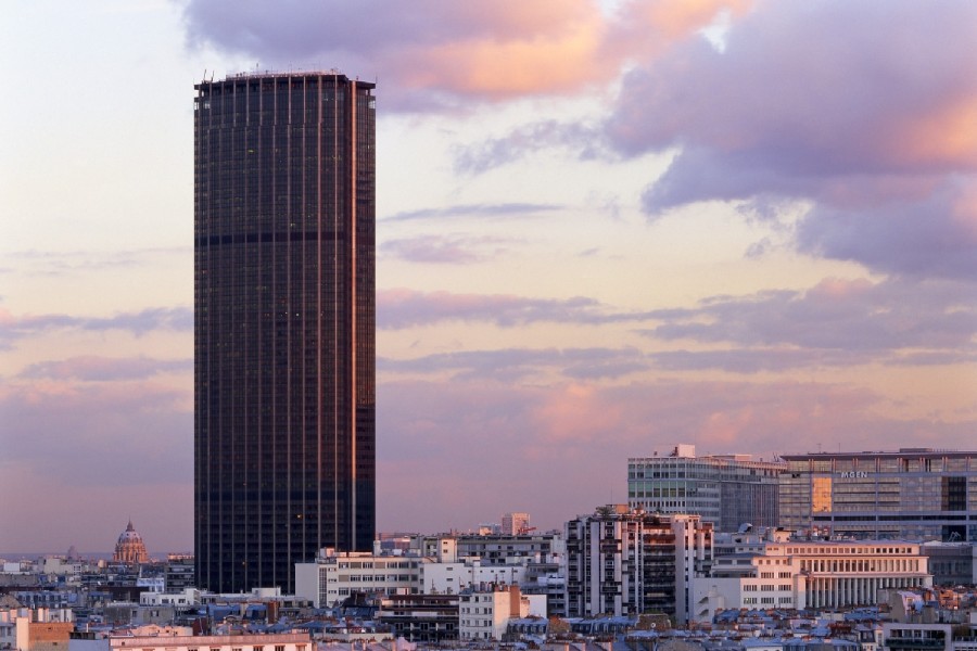 A LA TOUR MONTPARNASSE